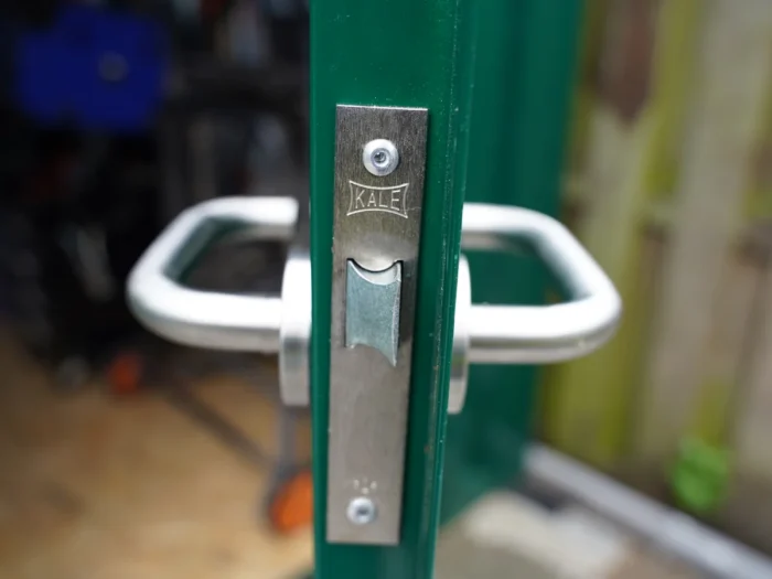 FOCO BAR 4X2 RAL 6016 07